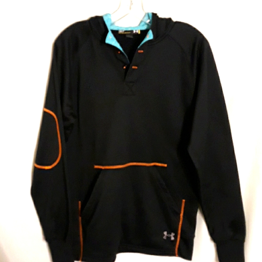 Under Armour hoodie, with front pocket